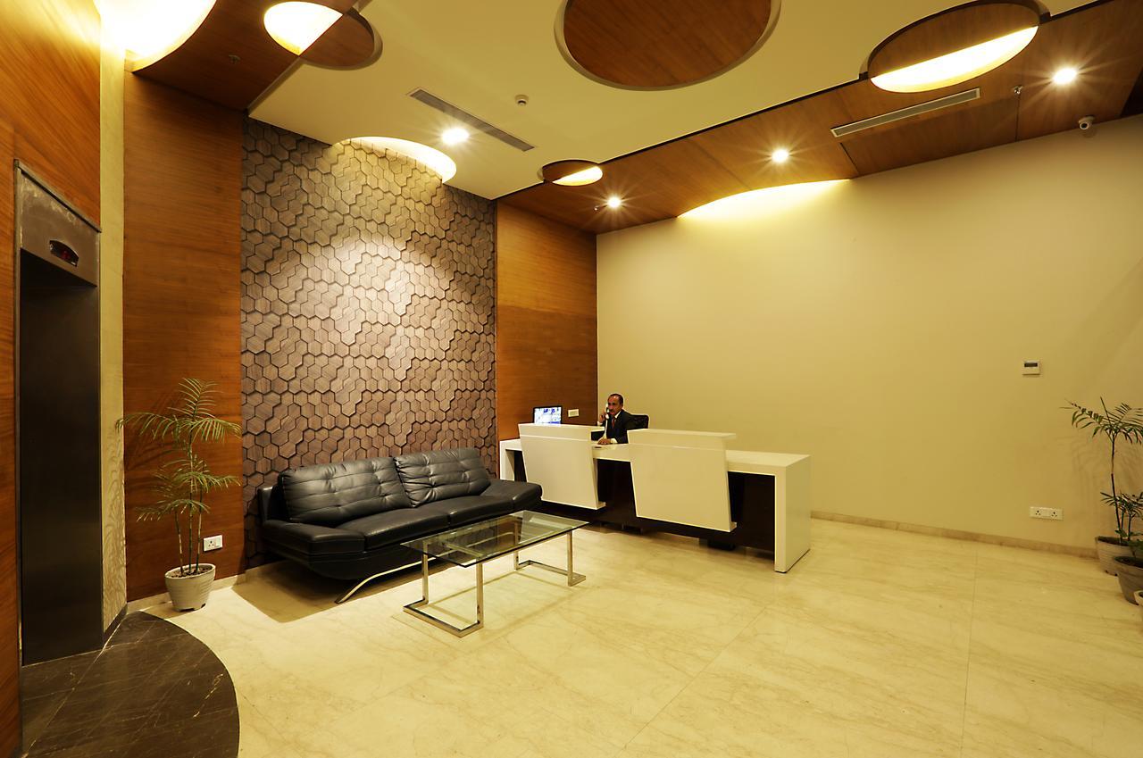Fairvacanze Inns And Suites Sonipat Exterior foto